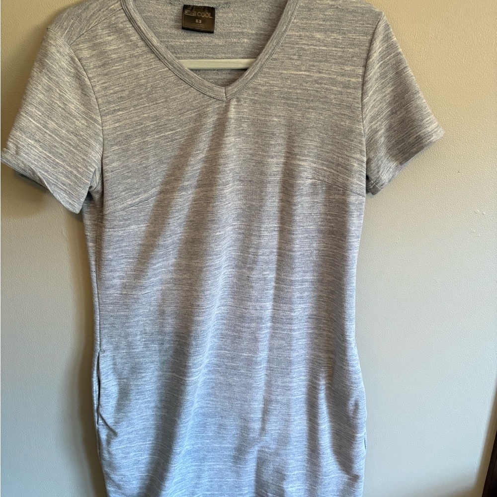 32 Degrees Heather Light Gray V-Neck Short Sleeve Tee Dress